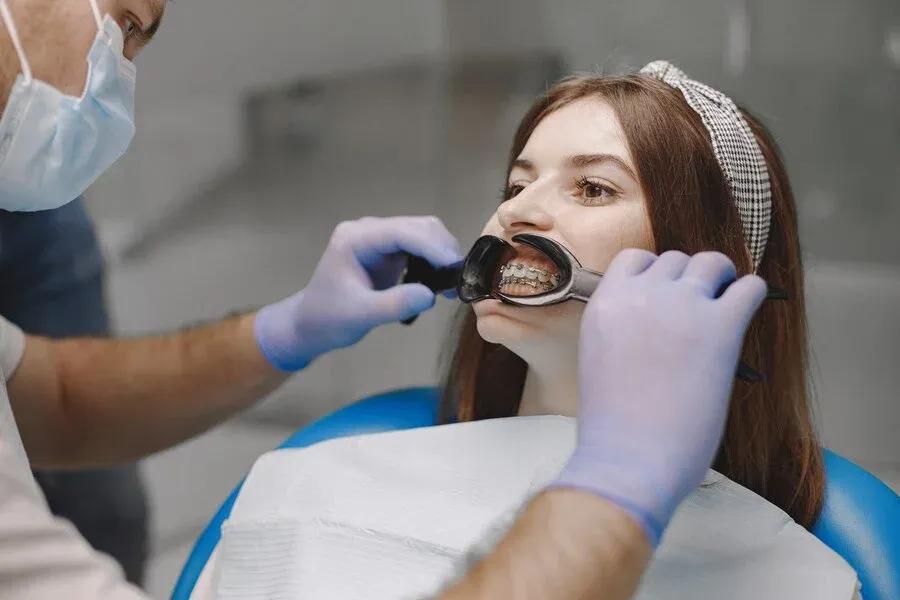 cosmetic-dentistry-900x600