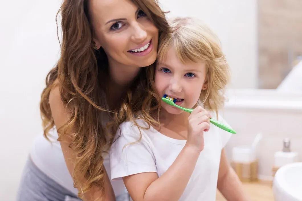 kids-brushing-at-home