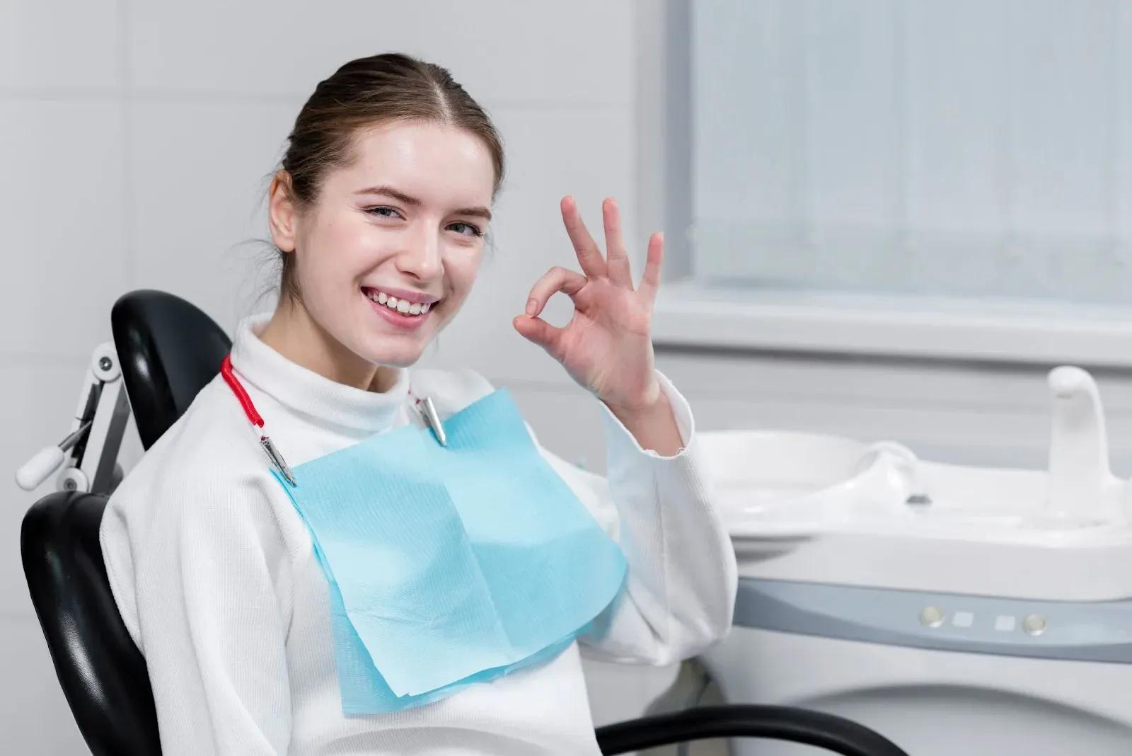 veneers-happy-patient
