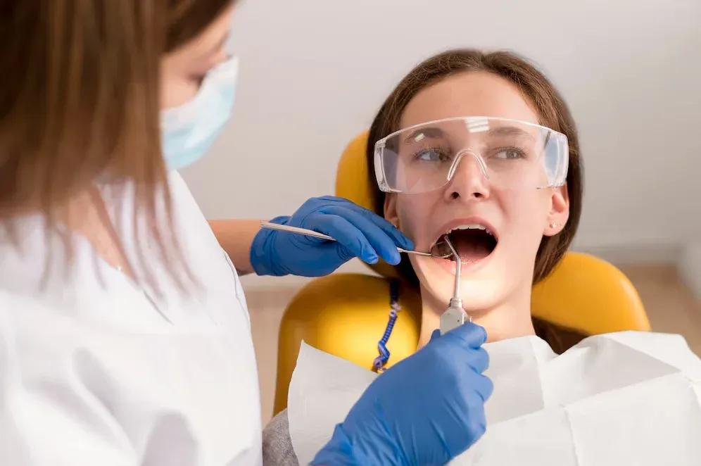 whitening-dental-check-996x662